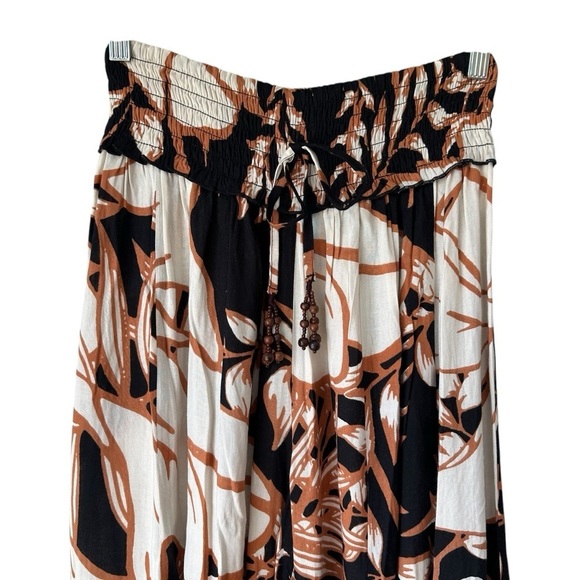 True Destinations Tropical Floral Wide Leg Pants, Medium - Picture 2 of 6